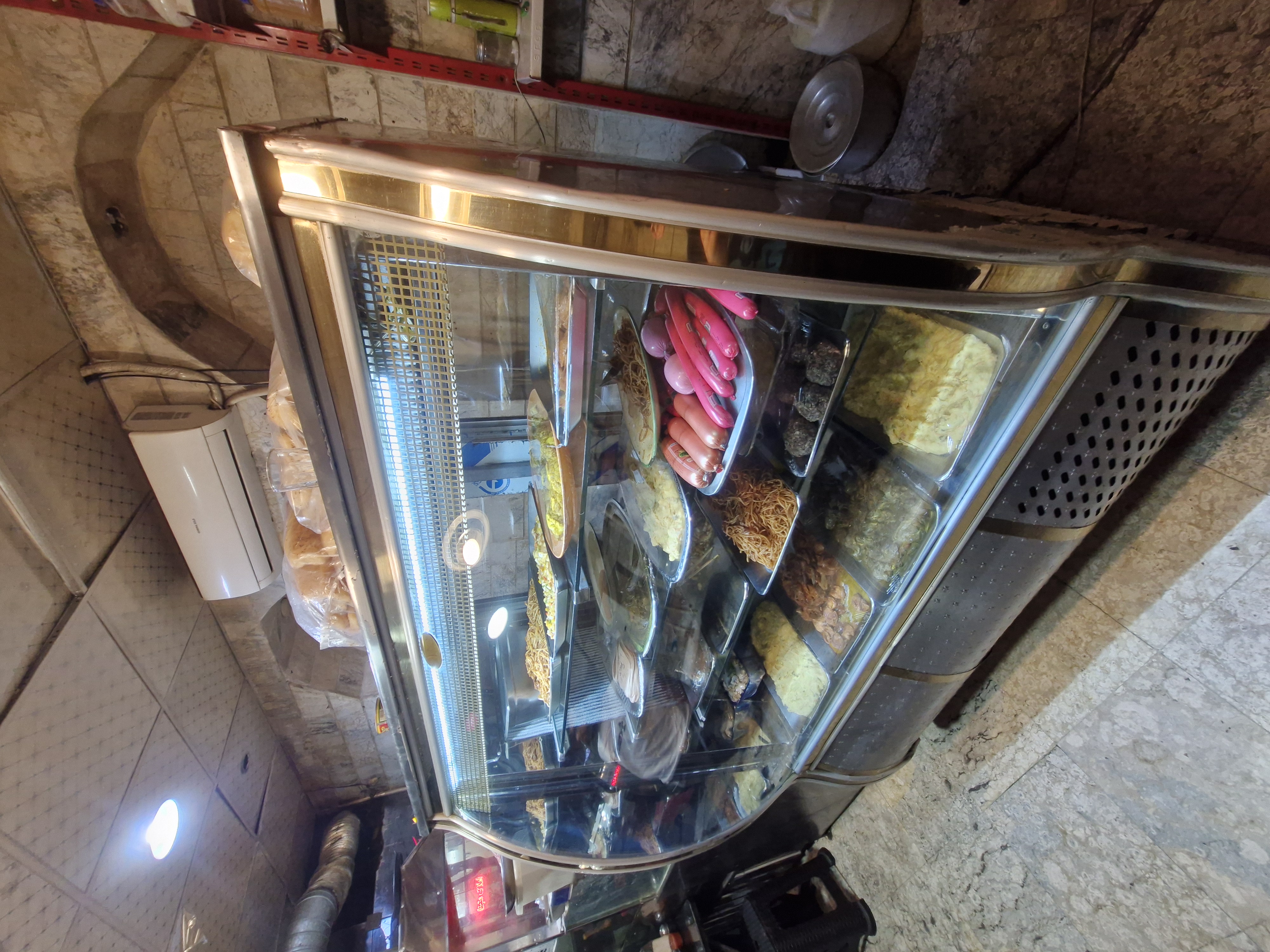 images/shop-1.hpg